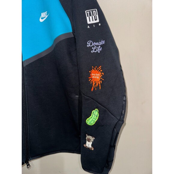 Nike Tech Fleece Doernbecher Freestyle 20th Anniversary Hoodie Men Size M NWT - Picture 6 of 12
